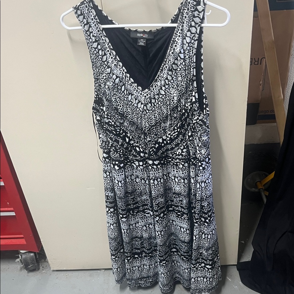 Style & Co. Monochrome Sleeveless Dress